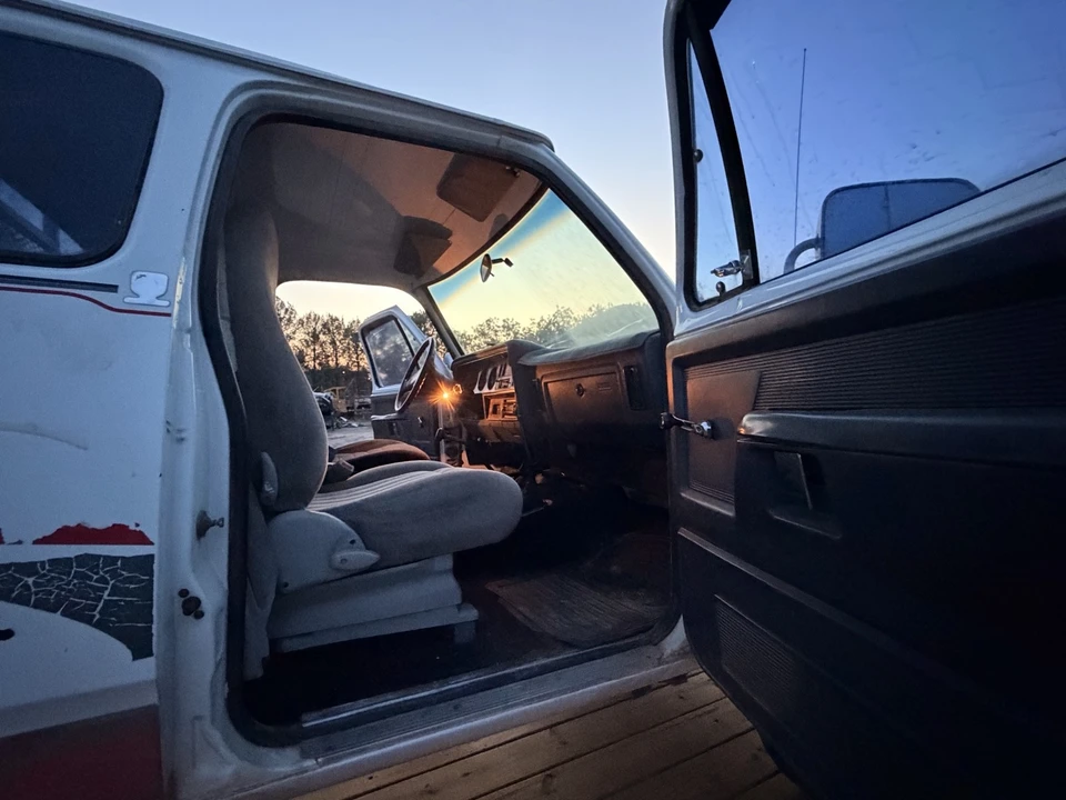 1990 Dodge Ram 1st Gen - Image 7 of 13