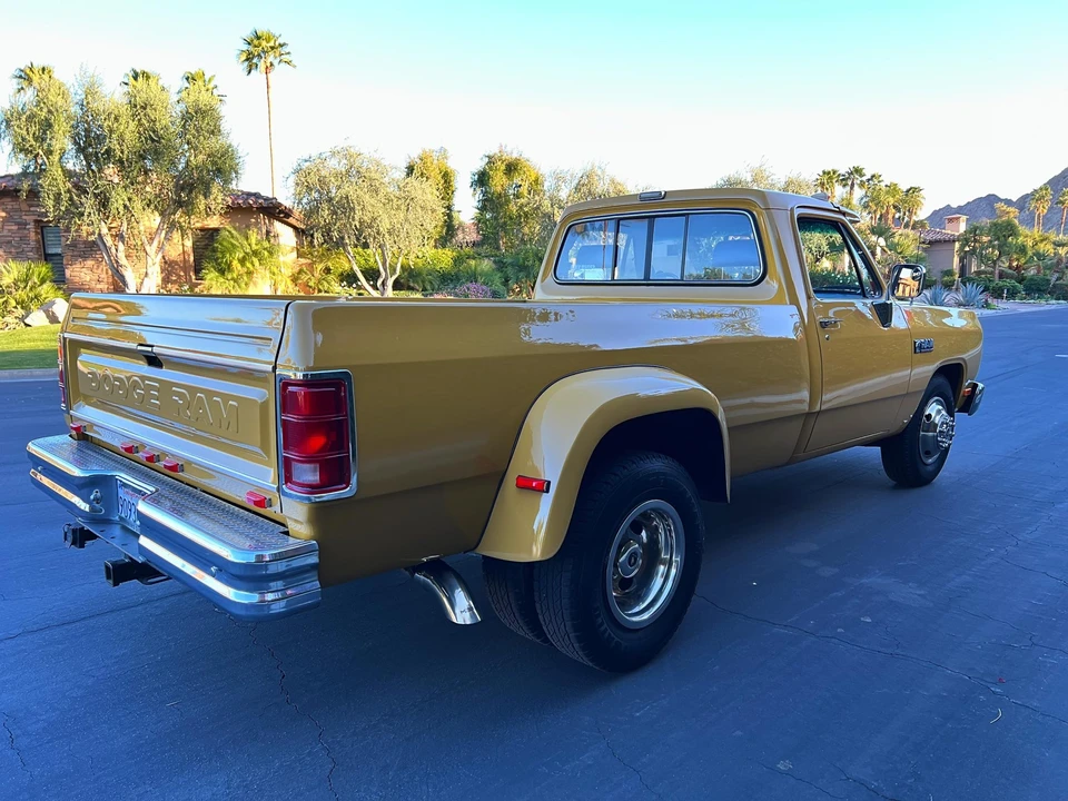 1990 Dodge Ram 1st Gen - Image 7 of 31