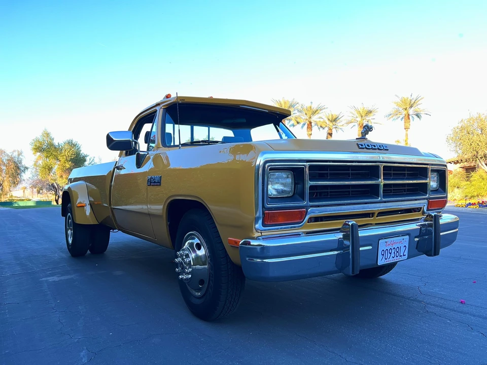 1990 Dodge Ram 1st Gen - Image 4 of 31