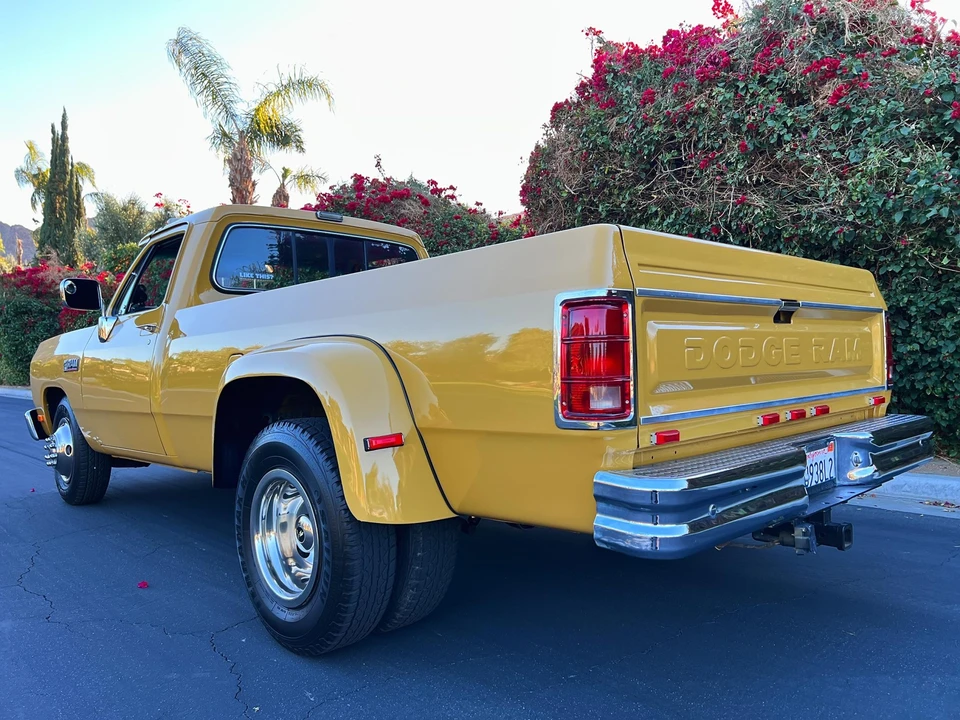 1990 Dodge Ram 1st Gen - Image 13 of 31