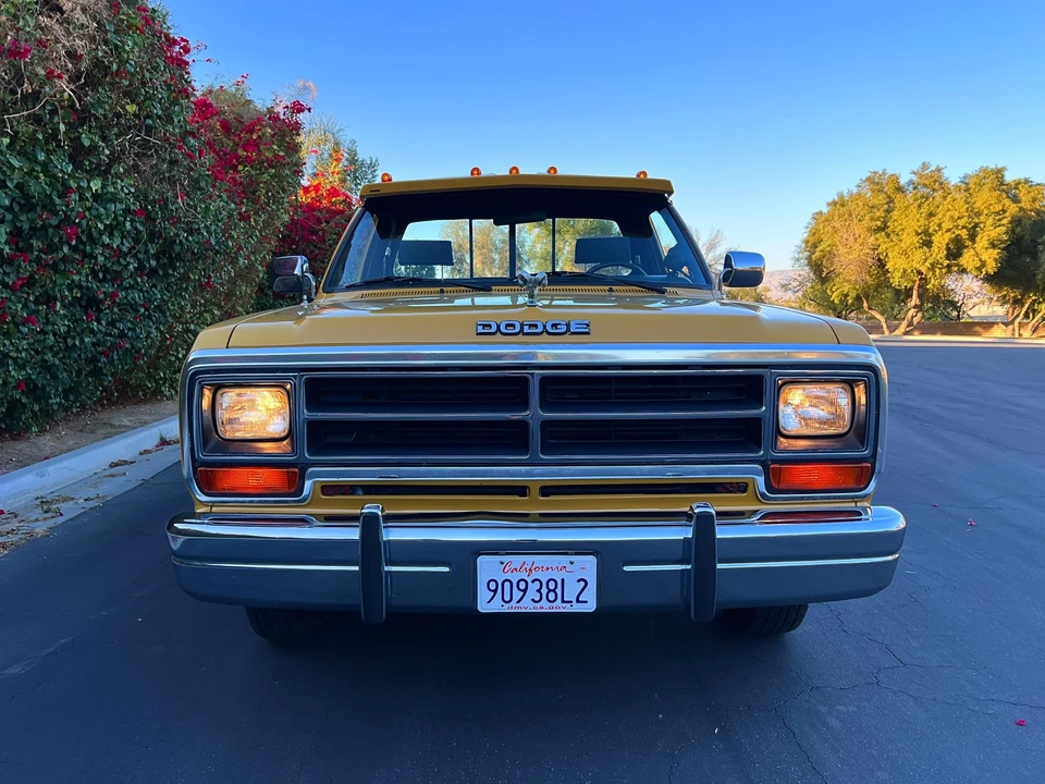 1990 Dodge Ram 1st Gen - Image 22 of 31