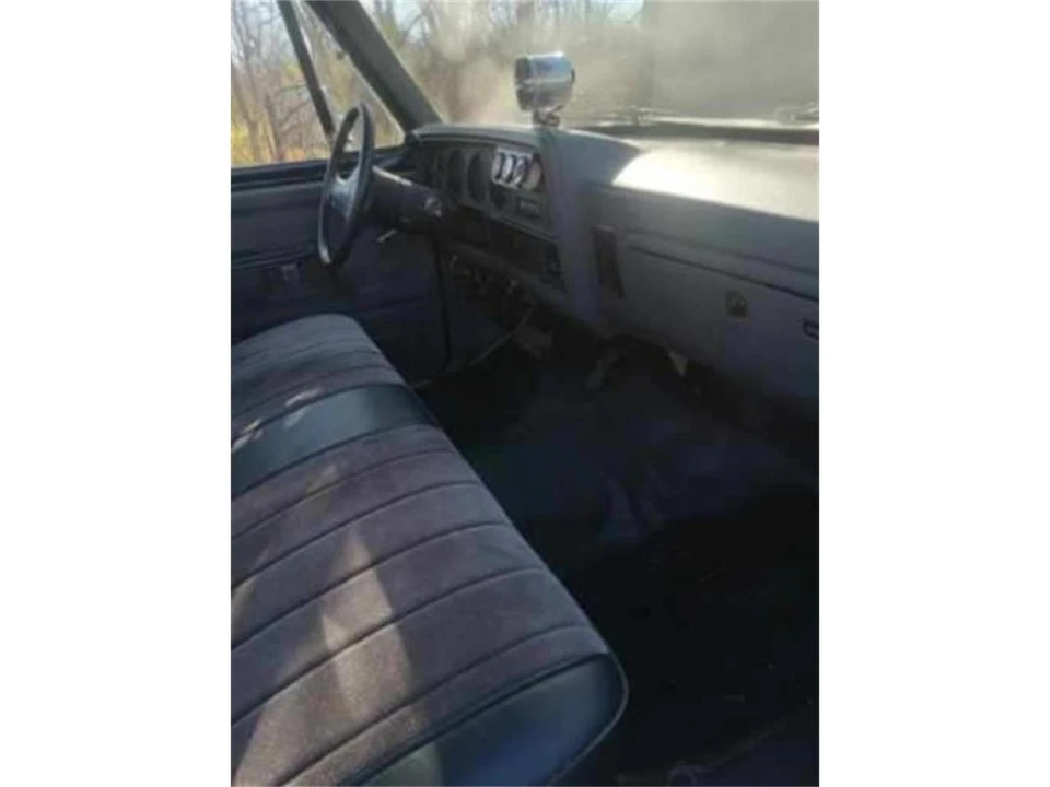 1990 Dodge Ram 1st Gen - Image 6 of 7