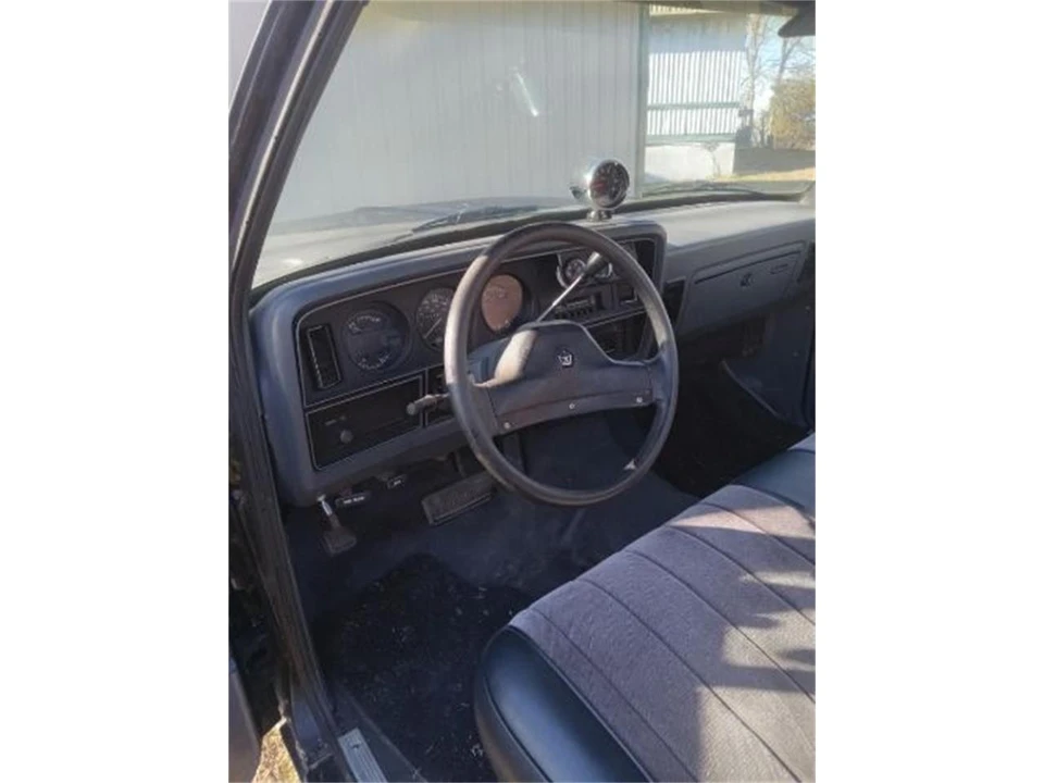 1990 Dodge Ram 1st Gen - Image 2 of 7