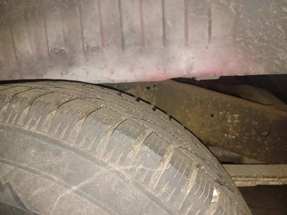 1990 Dodge Ramcharger - Image 3 of 12
