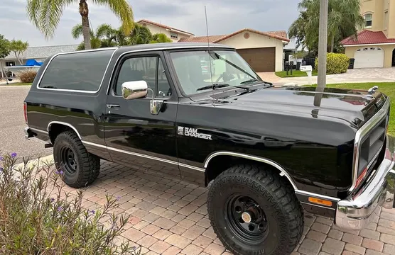 1990 Dodge Ram Charger Sport Utility 2D