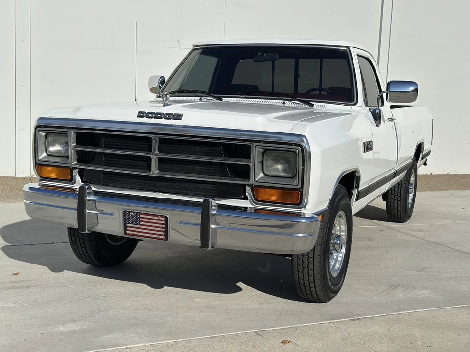 1990 Dodge Ram 1st Gen - Image 2 of 31