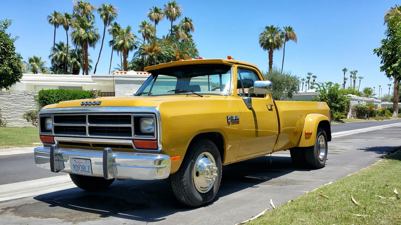 1990 Dodge Ram 1st Gen - Image 13 of 31