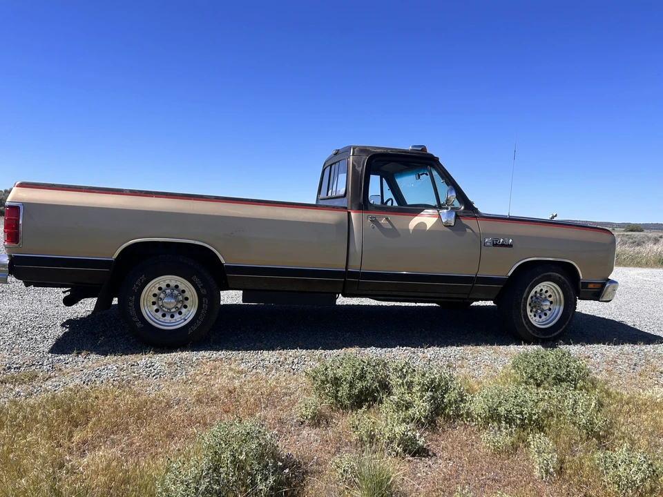 1990 Dodge Ram 1st Gen - Image 7 of 31
