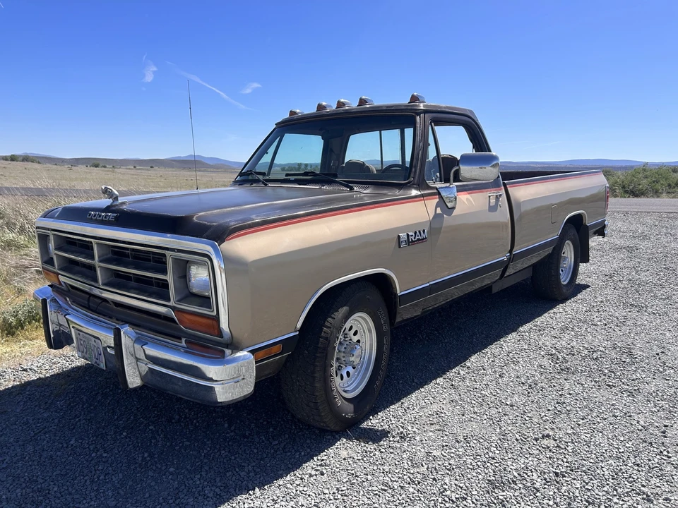 1990 Dodge Ram 1st Gen - Image 4 of 31