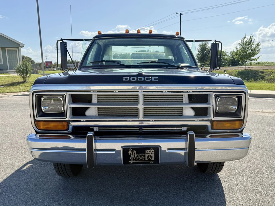 1990 Dodge Ram 1st Gen - Image 4 of 31