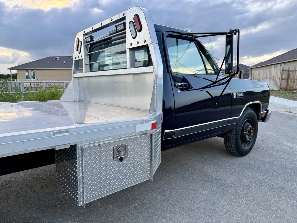 1990 Dodge Ram 1st Gen - Image 21 of 31