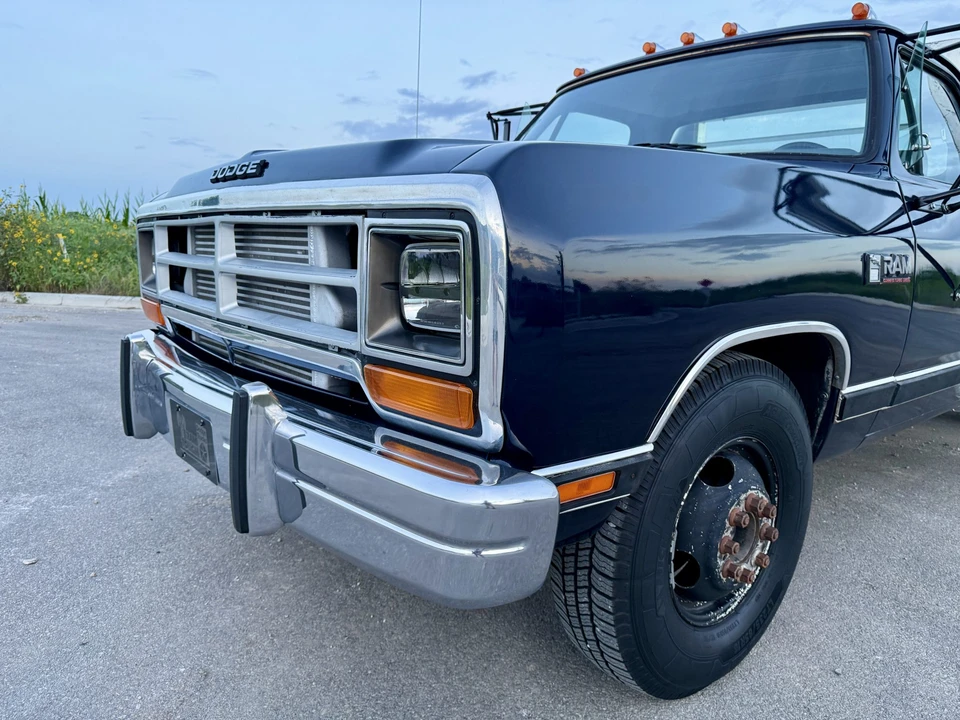 1990 Dodge Ram 1st Gen - Image 30 of 31
