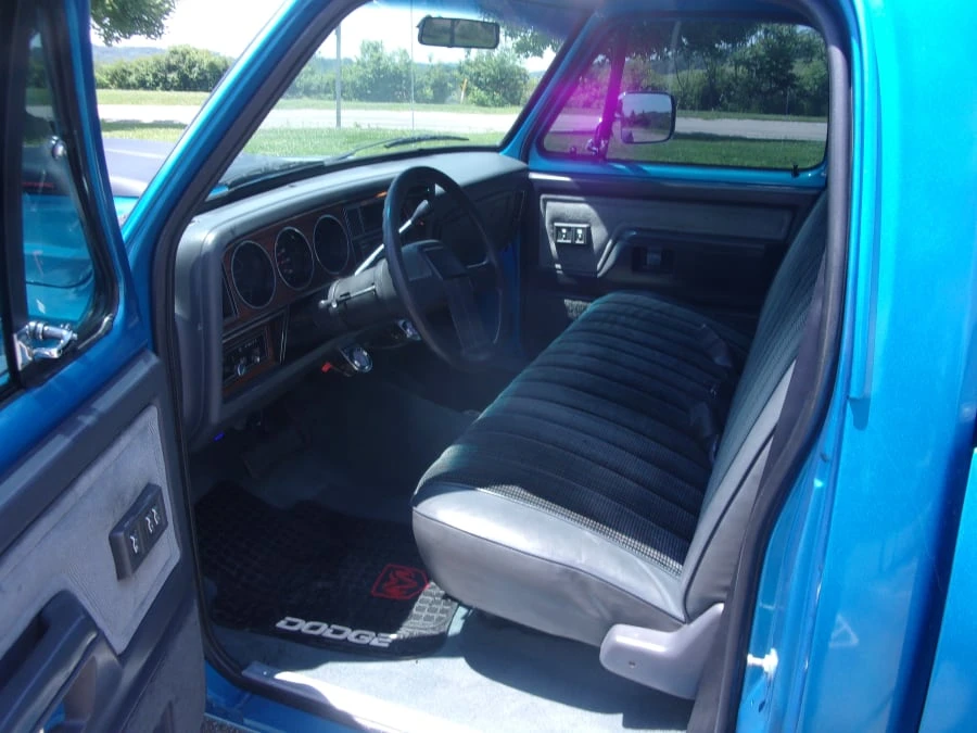 1990 Dodge Ram 1st Gen - Image 4 of 12