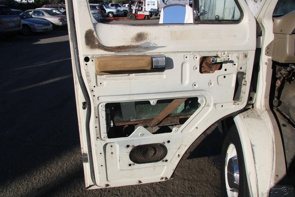 1990 Dodge Ram Van - Image 9 of 21