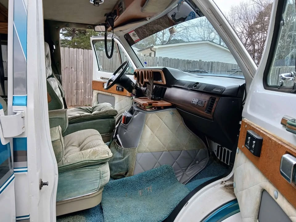 1990 Dodge Ram Van - Image 3 of 11