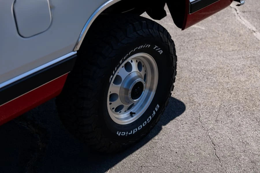 1990 Dodge Ram 1st Gen - Image 15 of 31
