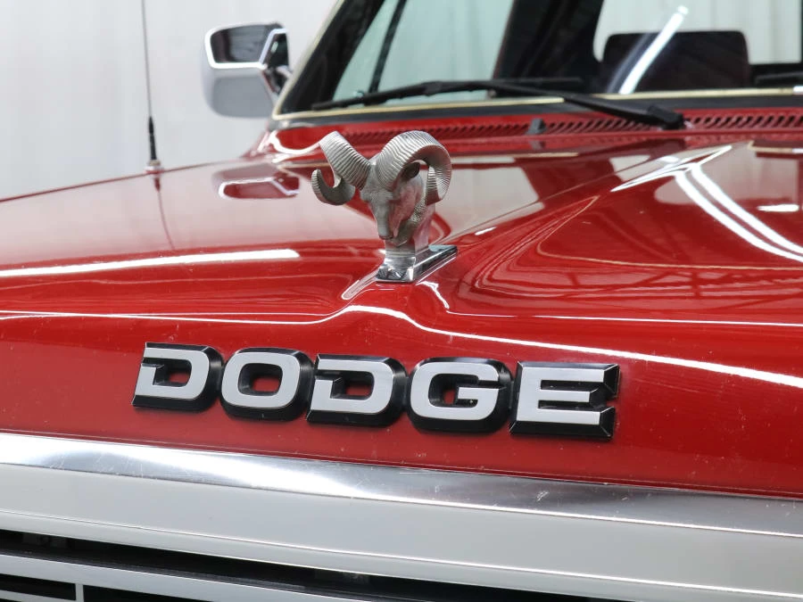 1990 Dodge Ram 1st Gen - Image 13 of 31