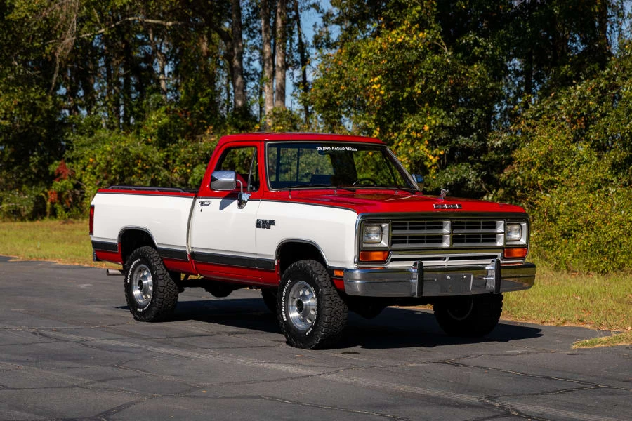 1990 Dodge Ram 1st Gen - Image 6 of 31