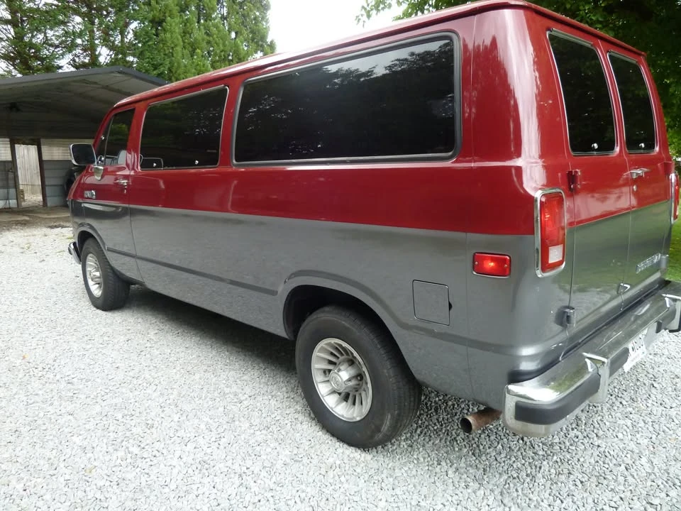 1990 Dodge Ram Van - Image 6 of 21