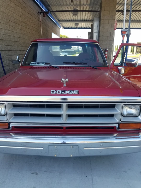1990 Dodge Ramcharger - Image 11 of 31