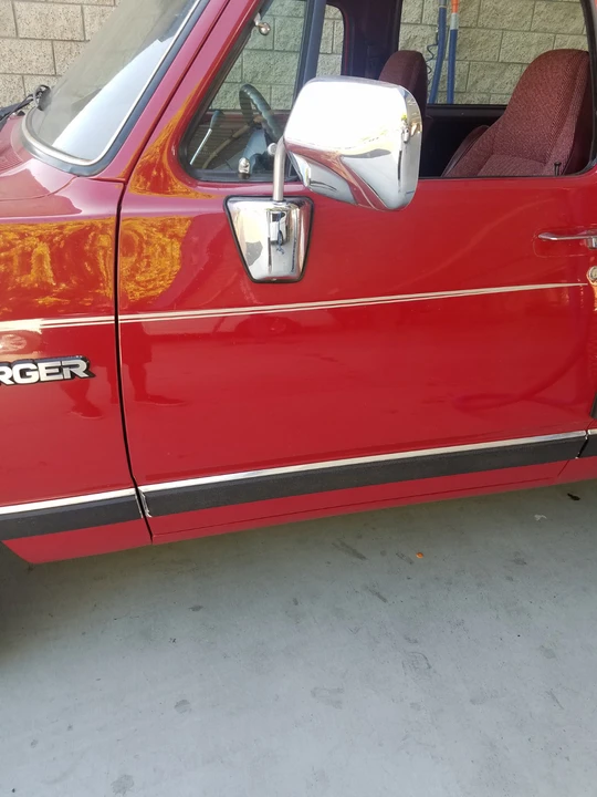 1990 Dodge Ramcharger - Image 7 of 31