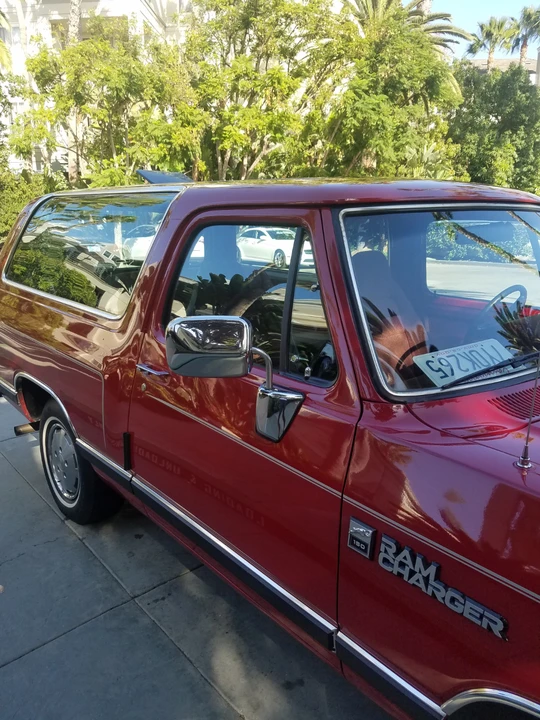1990 Dodge Ramcharger - Image 16 of 31