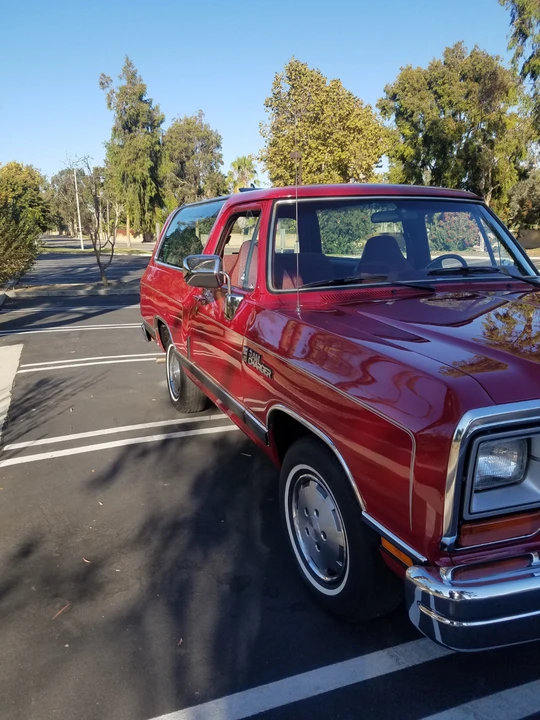 1990 Dodge Ramcharger - Image 15 of 31