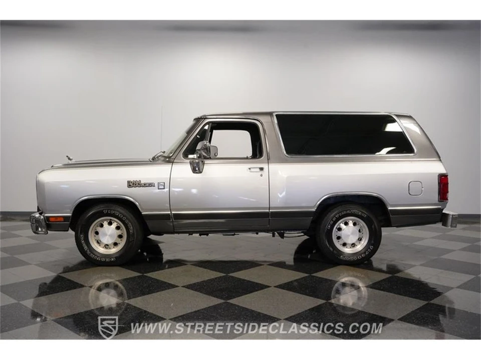 1990 Dodge Ramcharger - Image 5 of 31