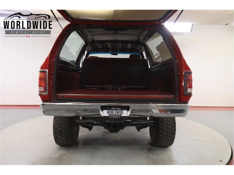 1990 Dodge Ramcharger - Image 18 of 31