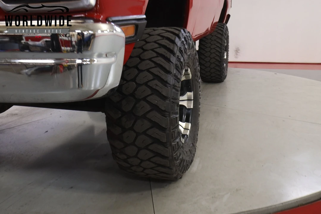 1990 Dodge Ramcharger - Image 11 of 12