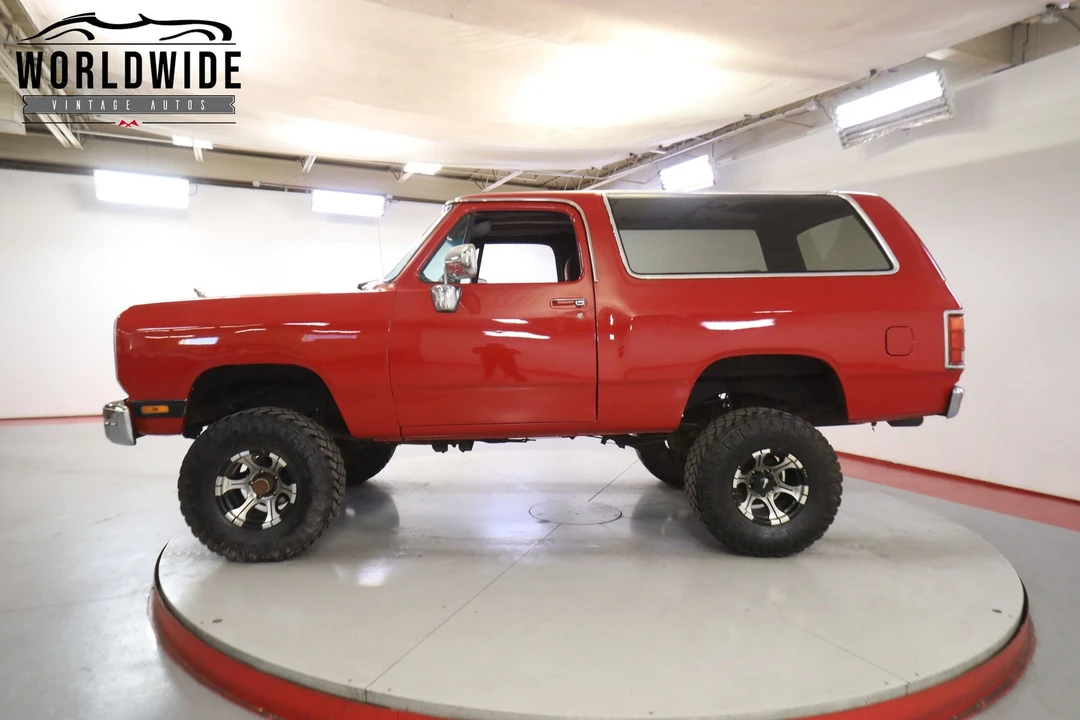 1990 Dodge Ramcharger - Image 3 of 12