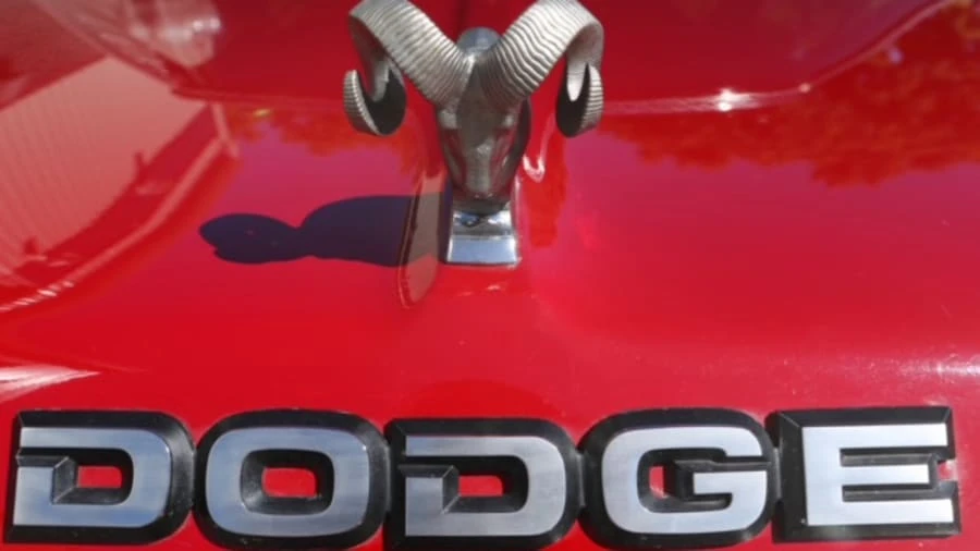1990 Dodge Ramcharger - Image 14 of 19