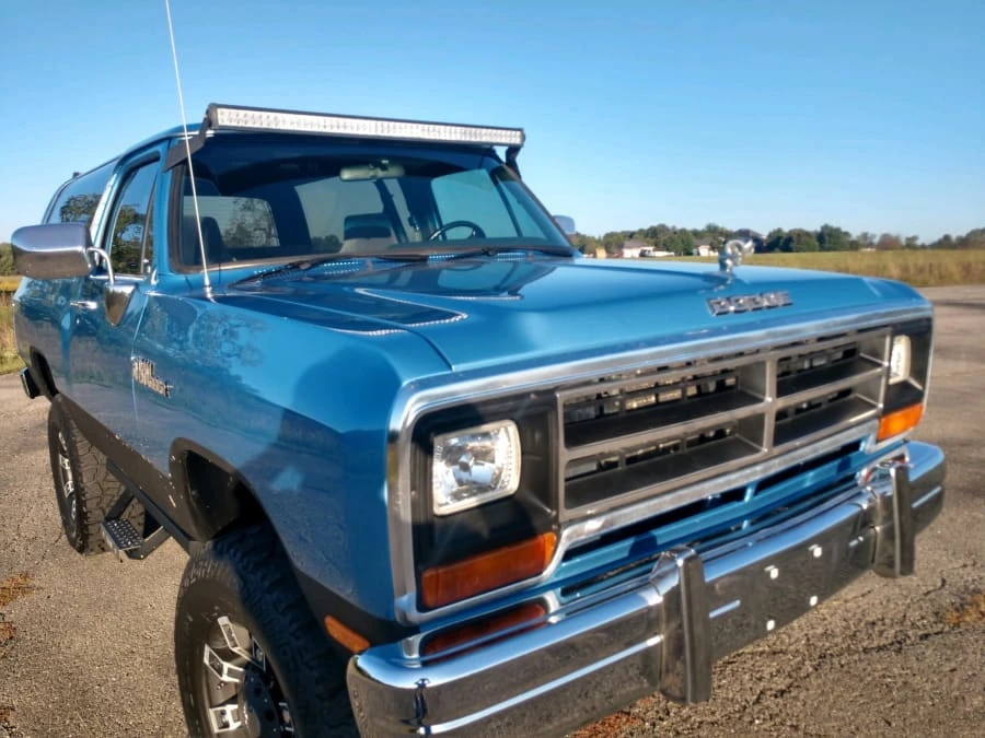 1990 Dodge Ramcharger - Image 5 of 6