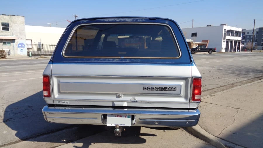 1990 Dodge Ramcharger - Image 5 of 24