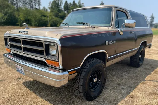 1990 Dodge Ramcharger LE 4×4