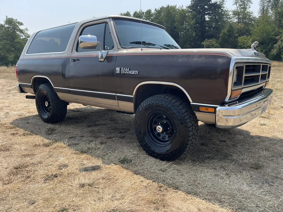 1990 Dodge Ramcharger - Image 29 of 31