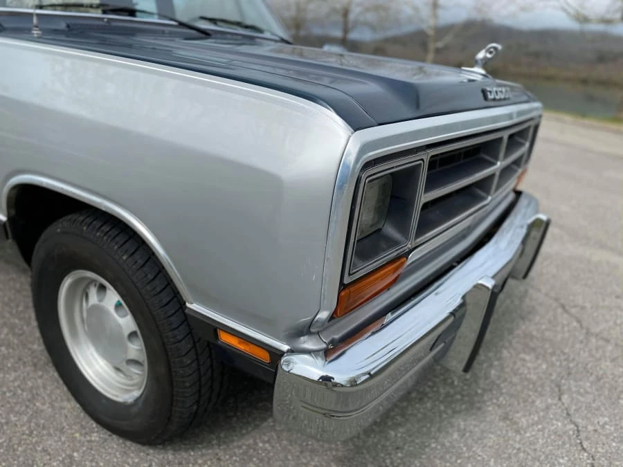 1990 Dodge Ram 1st Gen - Image 9 of 11