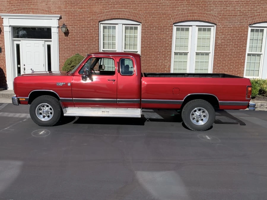 1990 Dodge Ram 1st Gen - Image 2 of 8
