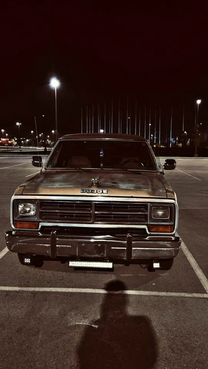 1990 Dodge Ramcharger - Image 9 of 14