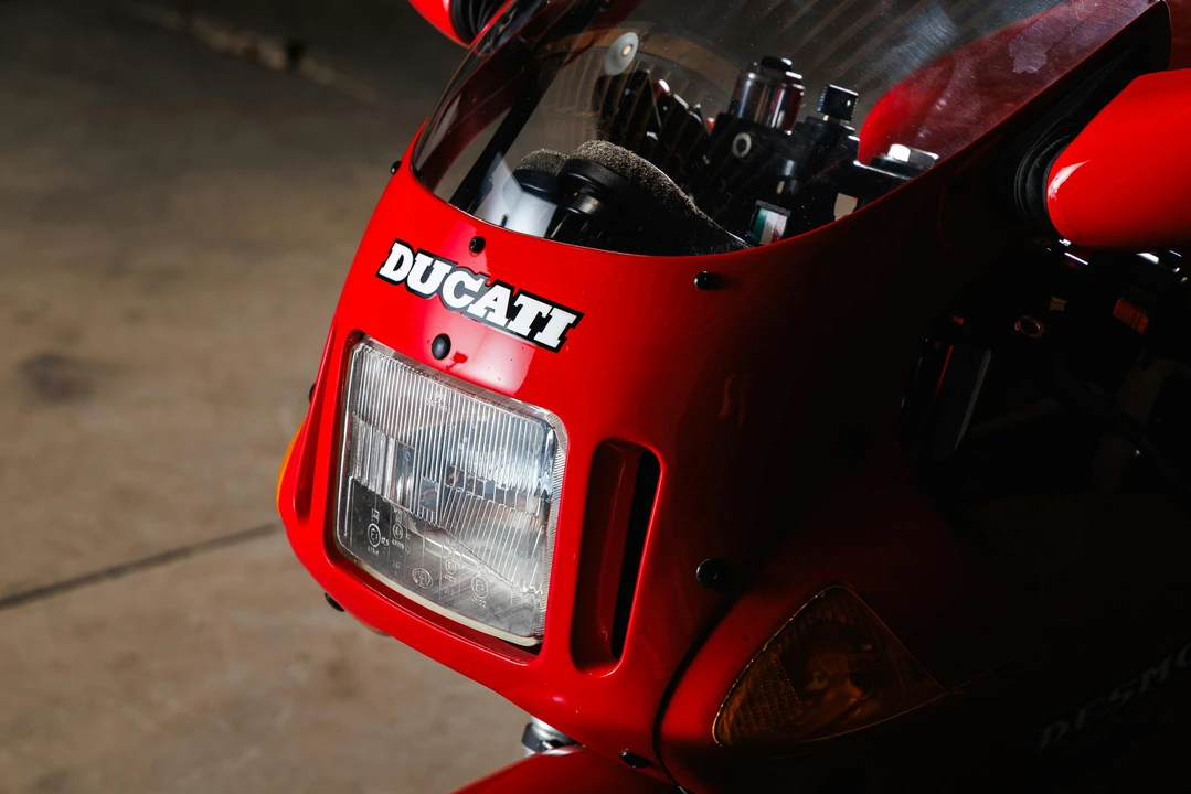 1990 Ducati 851 - Image 19 of 31