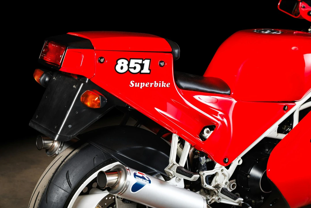 1990 Ducati 851 - Image 24 of 31