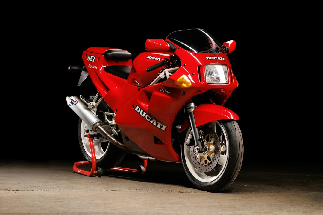 1990 Ducati 851 - Image 3 of 31