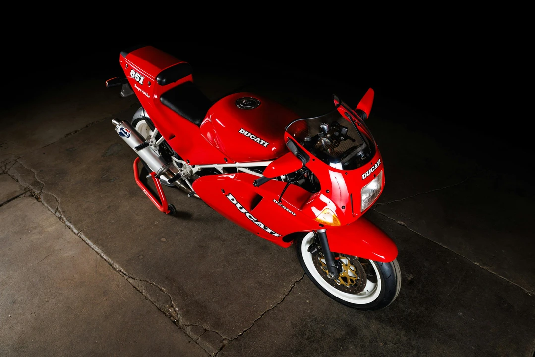 1990 Ducati 851 - Image 13 of 31