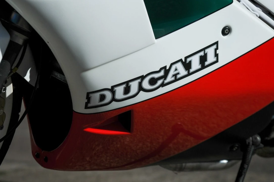 1990 Ducati 851 - Image 17 of 30