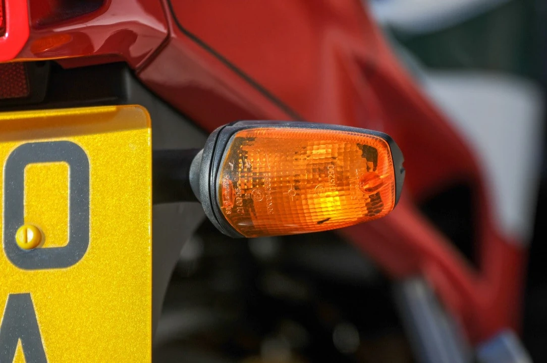 1990 Ducati 851 - Image 25 of 30