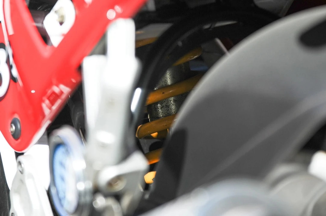 1990 Ducati 851 - Image 29 of 30