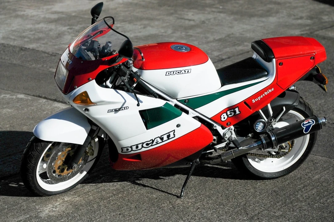 1990 Ducati 851 - Image 2 of 30