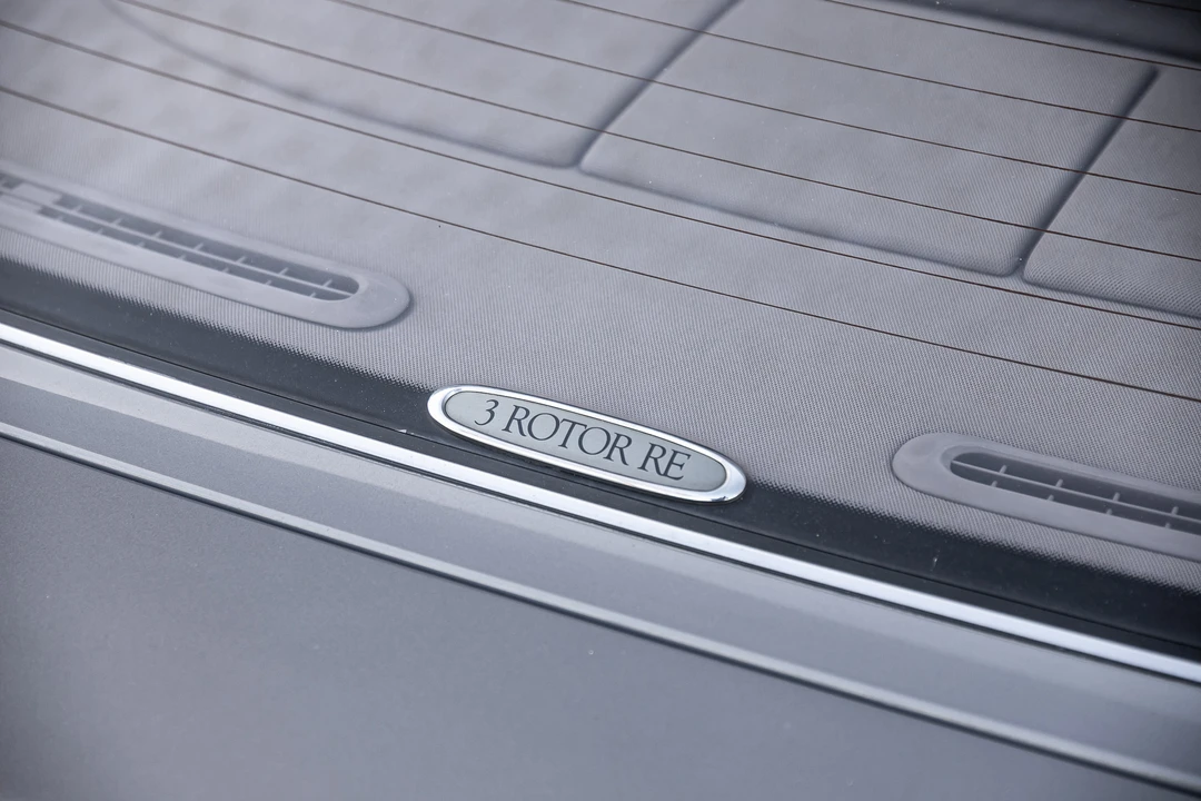 1990 Mazda JC Cosmo - Image 25 of 31
