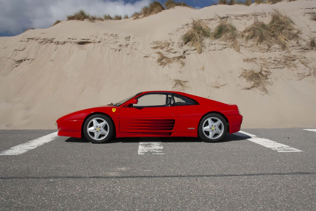 1990 Ferrari 348 Challenge - Image 5 of 31