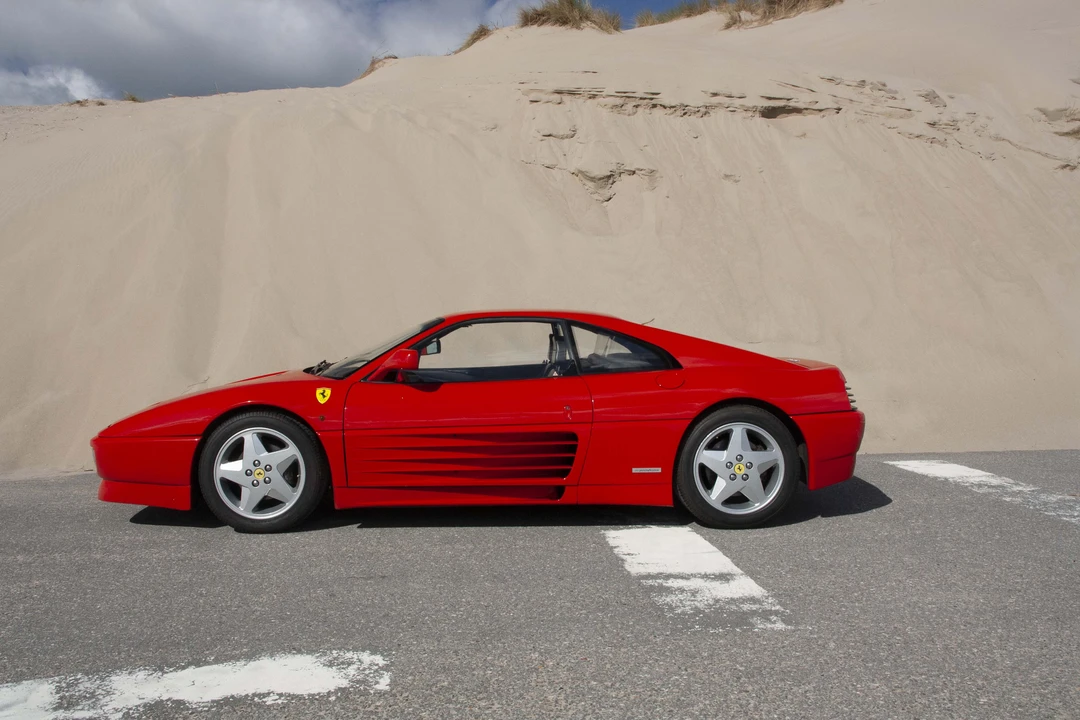 1990 Ferrari 348 Challenge - Image 18 of 31
